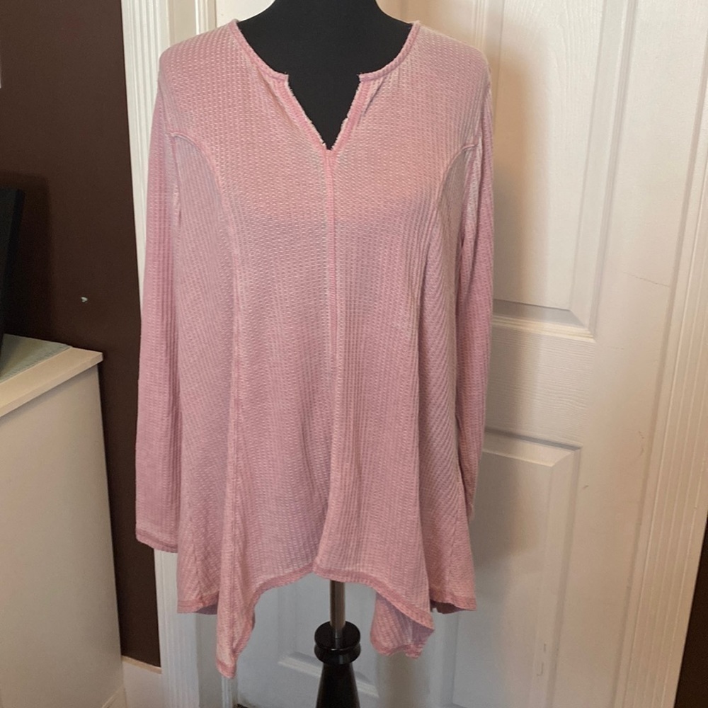 Seven7 Womens Sharkbite Tunic handkerchief hem sz L NWT